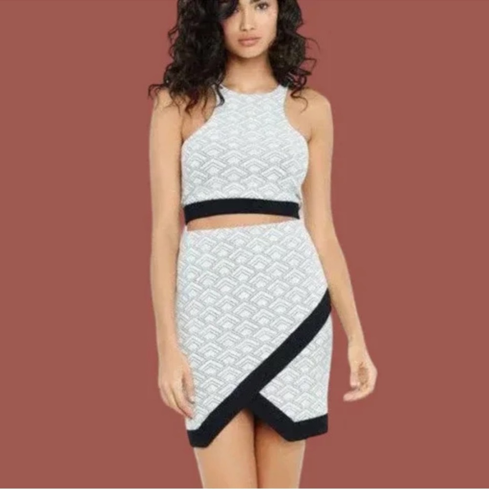 Express Two Piece Set